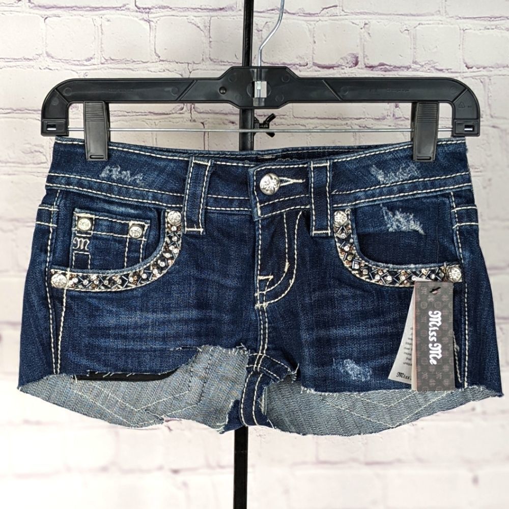 NWT Miss Me Center Stage Super Short Cutoff Jean Shorts - Size 24